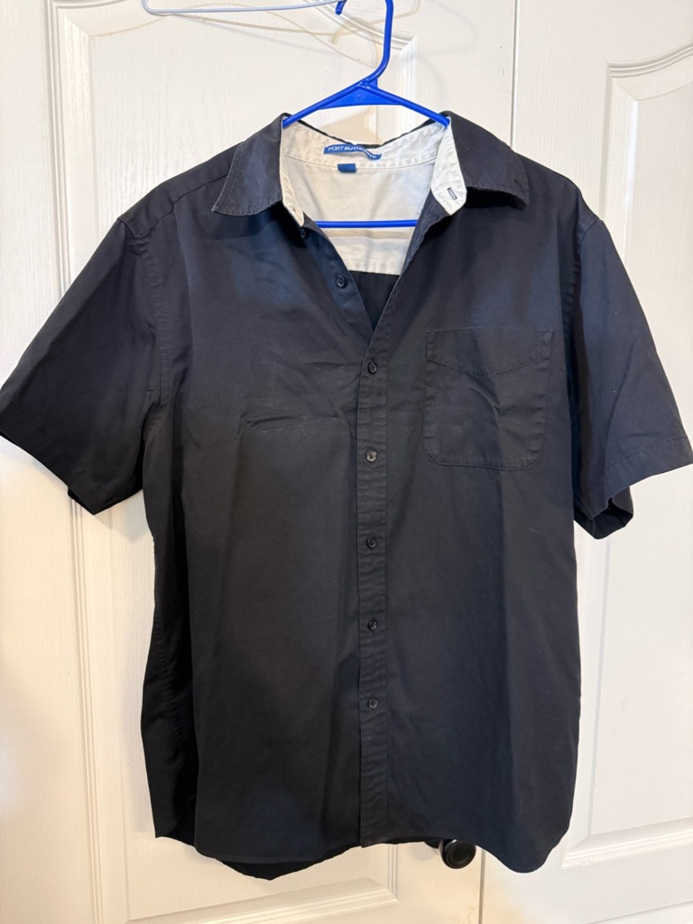 Port Authority Black Short-Sleeve Button-Down Shirt